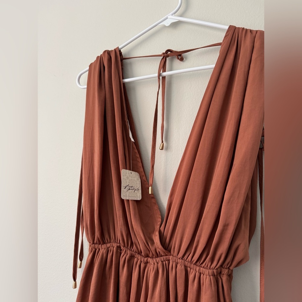 Bea Sleeveless Romper in Brown Free People Size XS - Picture 6 of 11